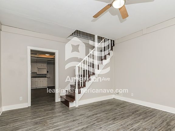 1184363_003_living_room_3.jpg