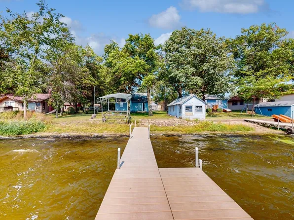 11105 42nd St SE, Clear Lake, MN 55319