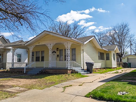 5th image of 1424 NW 32nd St