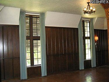 4th image of 18881 Rivercliff Dr