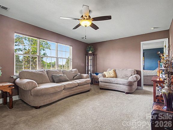 5th image of 539 Brawley Rd