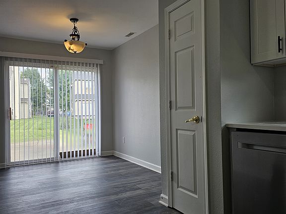 3rd image of 2319 Layton Park Dr