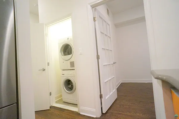 Rented by Nooklyn NYC LLC | media 37