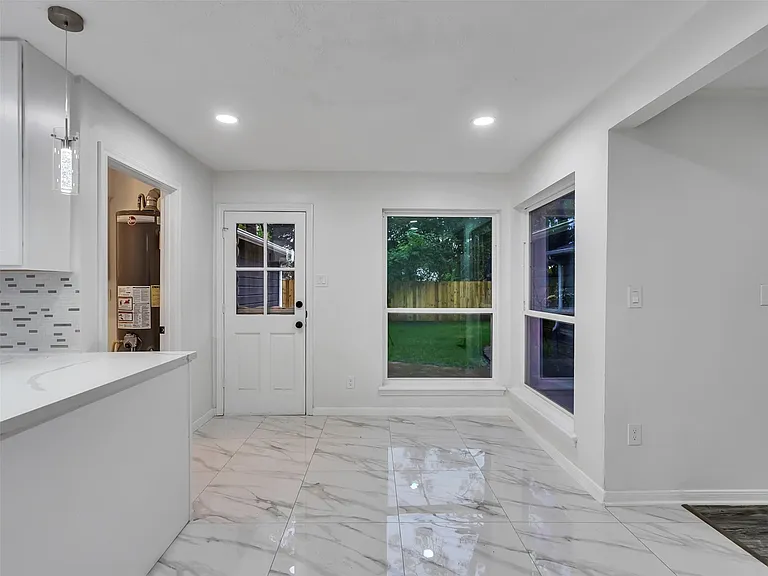 4023 Laverock Rd — Photo 11