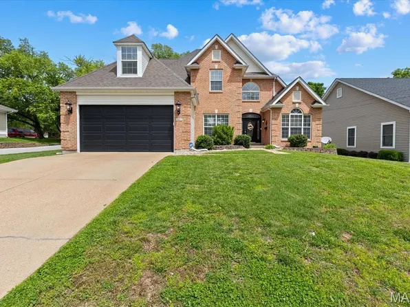 21 W Waymire Ave, Saint Louis, MO 63119
