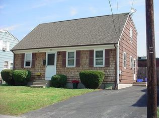 40 Field St, Pawtucket, RI 02860