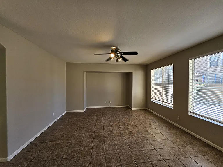 2065 E Hulet Pl — Photo 7