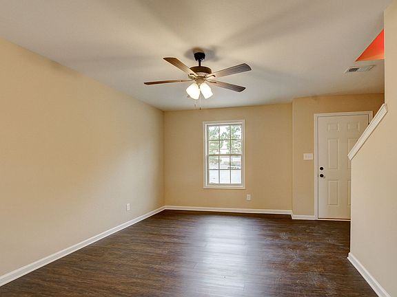 3rd image of 238 Fairview Ln #A