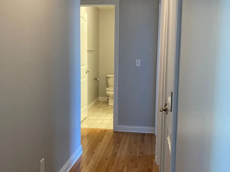 141 Twin Lakes Dr — Photo 12