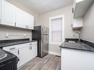 1019 Bank St #1, Hopewell, VA 23860