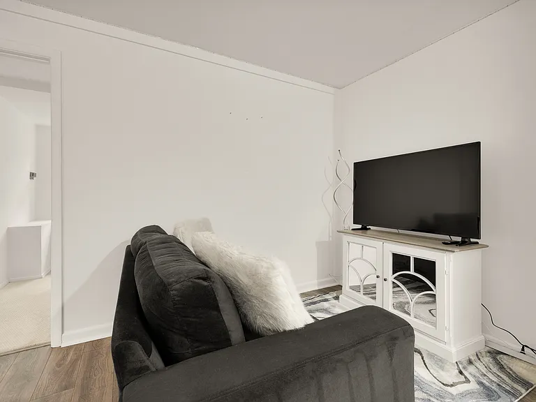 2401 H St NW #209 — Photo 7