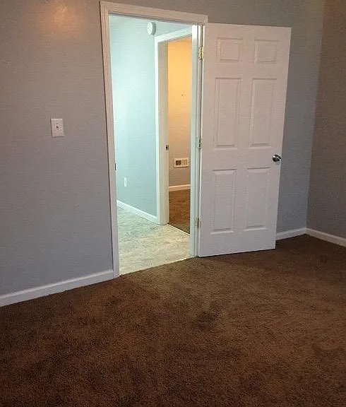 1st floor ensuite bedroom