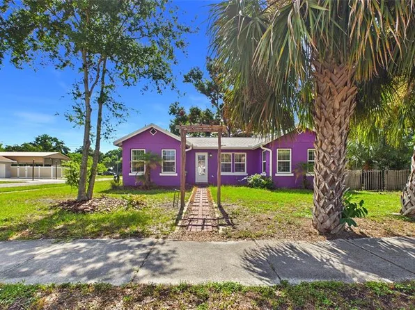 1902 53rd St S, Gulfport, FL 33707