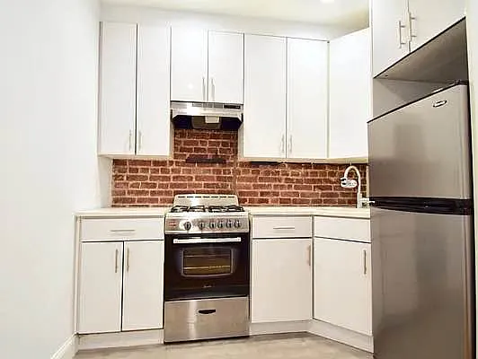 Rented by Compass | media 3