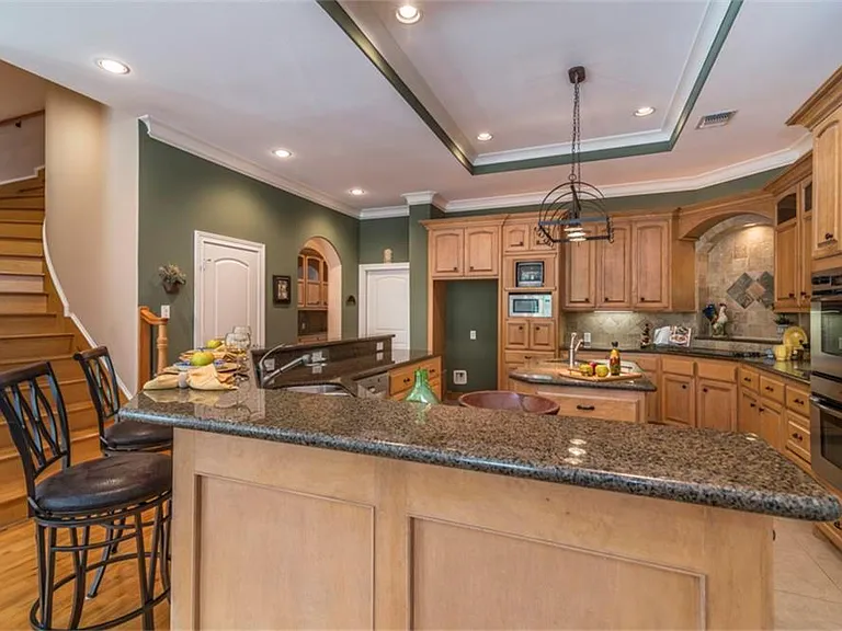 15306 Coastal Oak Ct — Photo 12