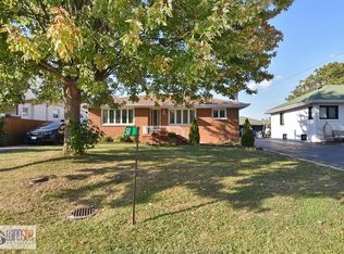 58 Texas Rd, Amherstburg, ON N9V2R7
