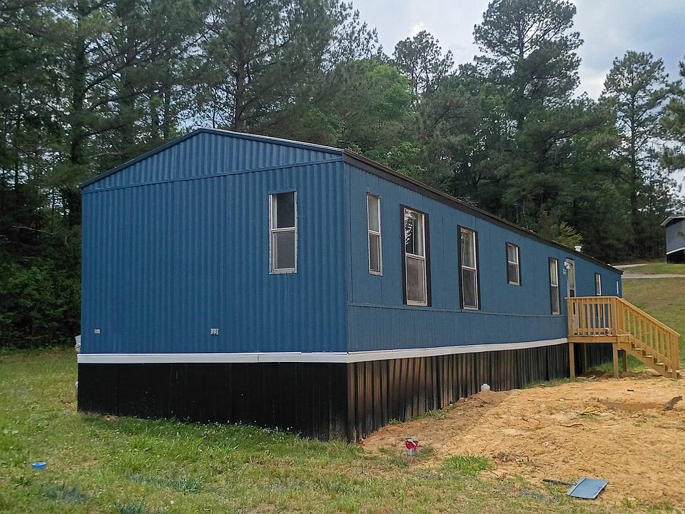 1st image of 685 Julia St