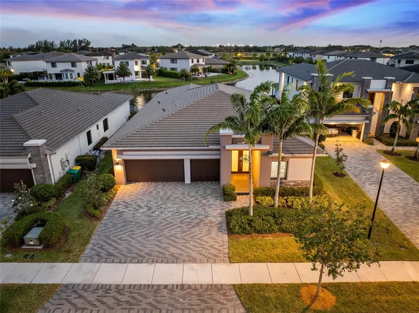 10490 Mira Vista Drive, Parkland, FL 33076