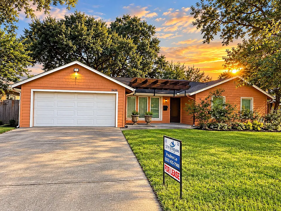5426 Windswept Ln