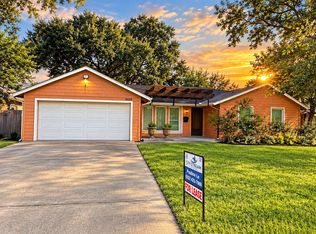 5426 Windswept Ln, Houston, TX 77056