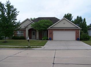 4810 Marble Cedars Dr, Columbia, MO 65203