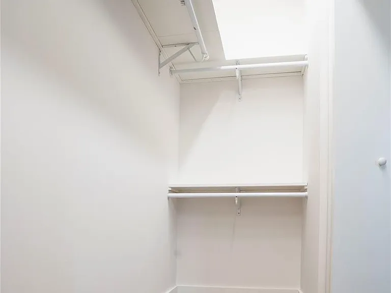 1413 NE 5th Ave #1 — Photo 30