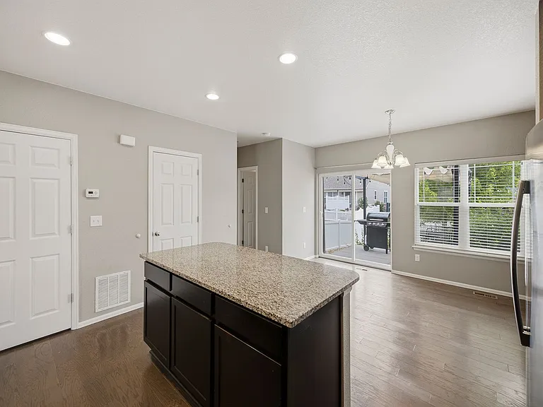 2304 Winding Dr — Photo 7