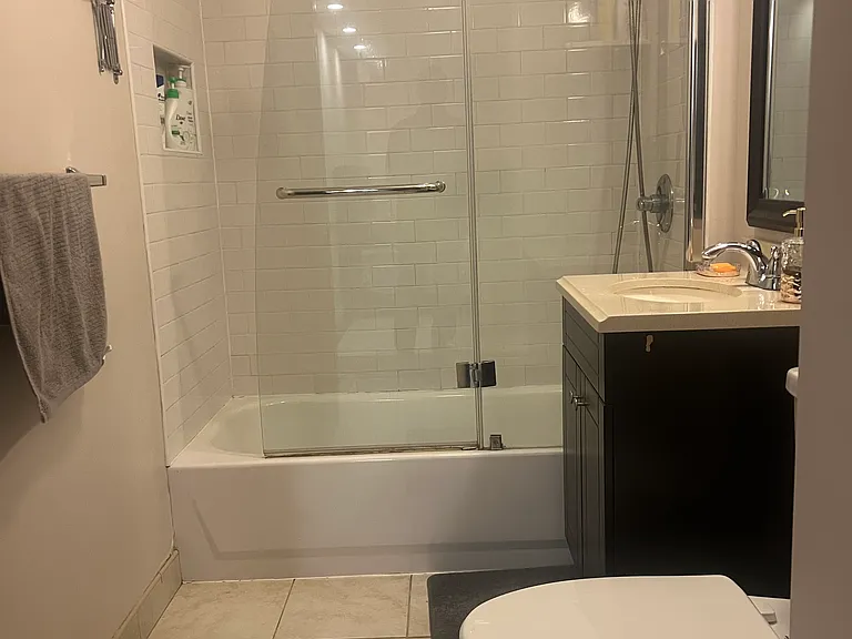 141-16 84th Dr #2D — Photo 8