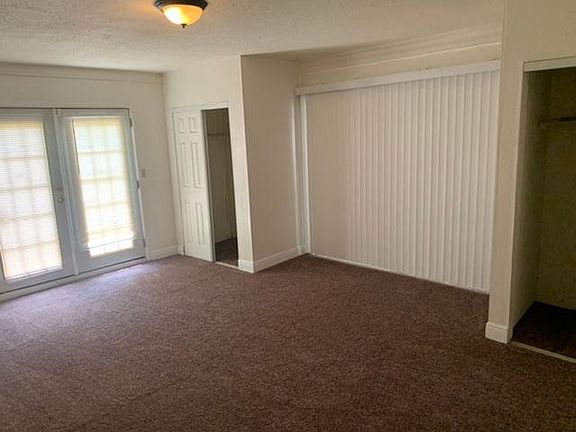 5th image of 5246 6th Ave S