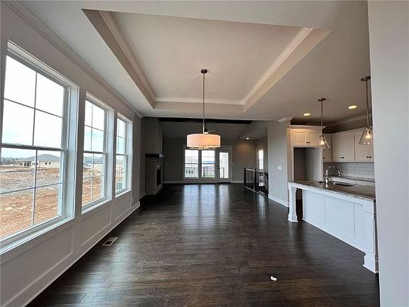 2nd image of 21922 W 82nd Ter