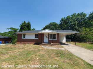 6022 Blairmore Pl, Fayetteville, NC 28314