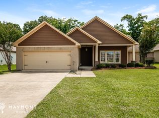 134 Porter Ridge Dr, Canton, MS 39046