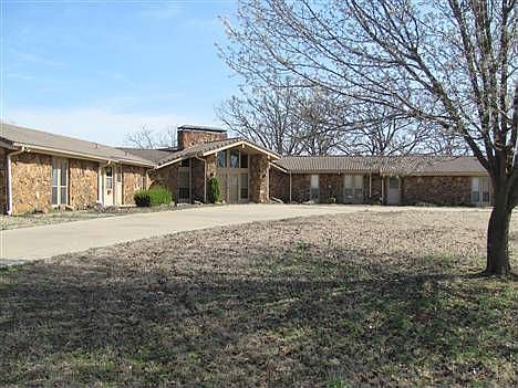 2nd image of 20564 N County Road 4570