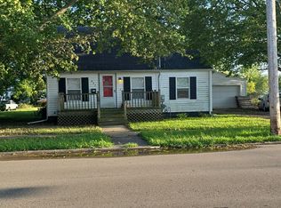 837 W Hanover St, Marshall, MI 49068