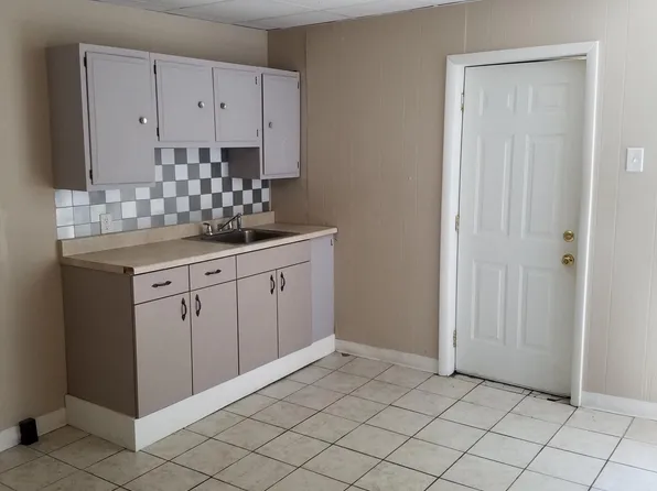 282 14th St, Ambridge, PA 15003