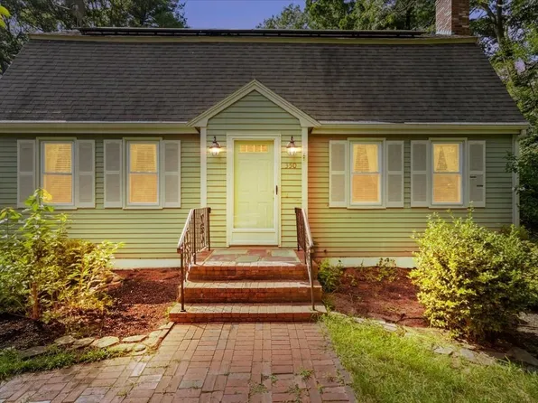 350 Harvey St, Taunton, MA 02780