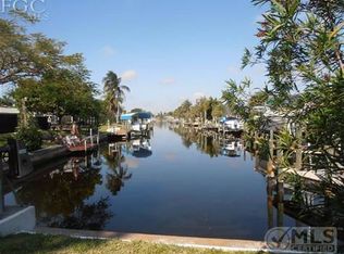 1449 Willshire Ct, Cape Coral, FL 33904