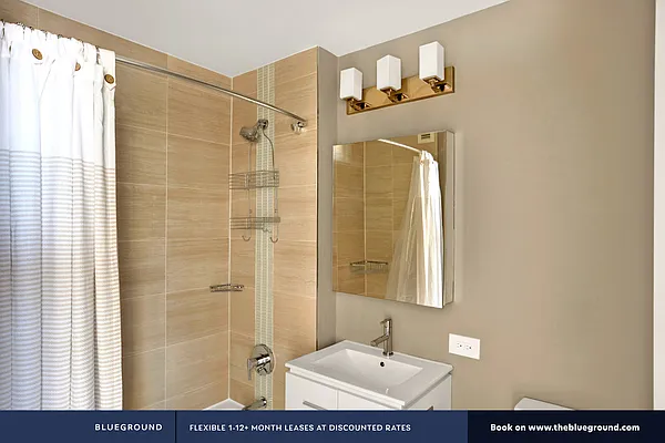 Rented by The Blueground | media 25