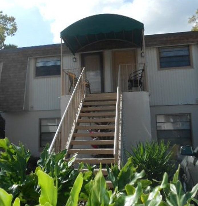 Front of Condo_03232017