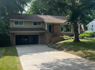 1164 Glen Ave, Mount Pleasant, MI 48858