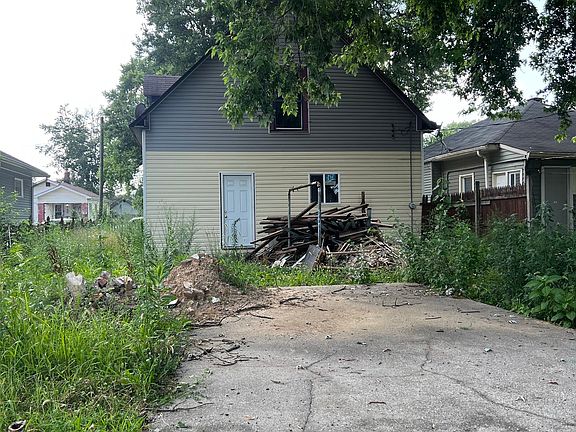 4th image of 325 Harlan St