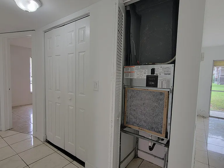 2800 NW 56th Ave #G107 — Photo 6