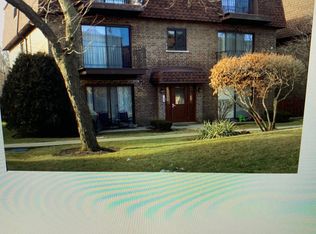 9806 Bianco Ter APT F, Des Plaines, IL