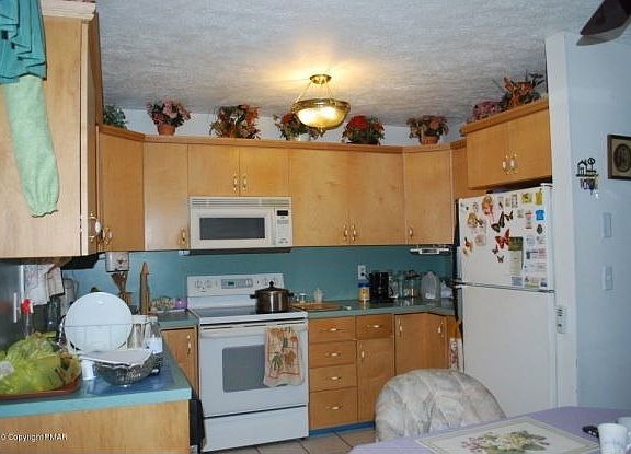 2nd image of 35 Northpark Est