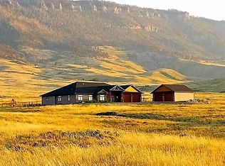 6420 Star Creek Rd, Casper, WY 82609