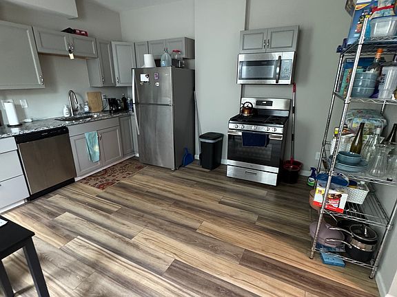 2nd image of 1778 Courtland Ave #2