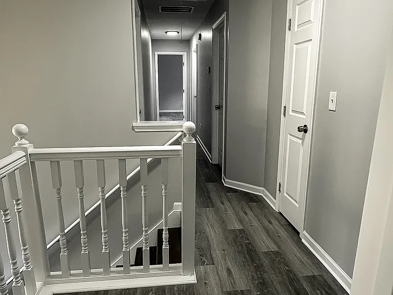 137 Edison Dr — Photo 15