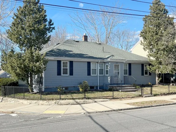 5295-5297 Washington St, West Roxbury, MA 02132