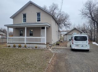 1071 Lincoln Ln, Billings, MT 59105