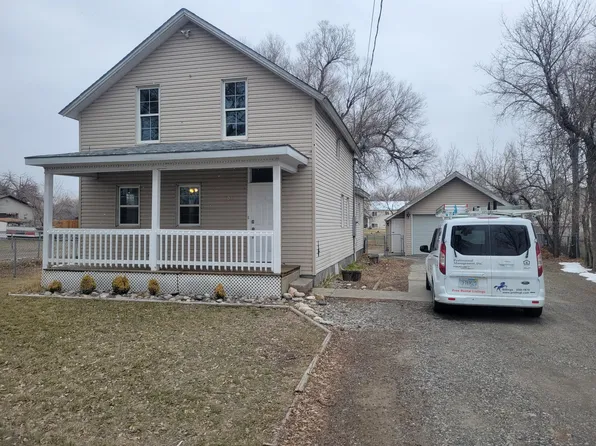 1071 Lincoln Ln, Billings, MT 59105